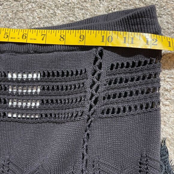 Sold - Picture 3 of 6